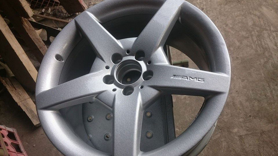 sprayed wheel rim